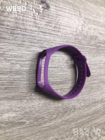 Каишка за Xiaomi MI Band 4, снимка 1 - Смарт гривни - 39947645