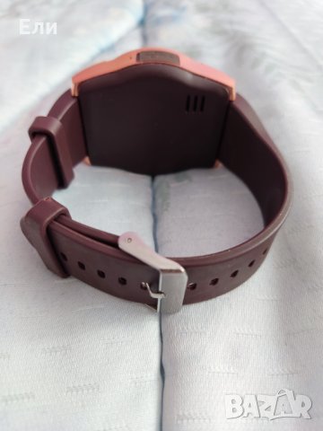 Сензорен смарт часовник, SIM карта, камера, bluetooth функция, аларма, известия, , снимка 2 - Смарт часовници - 35506573