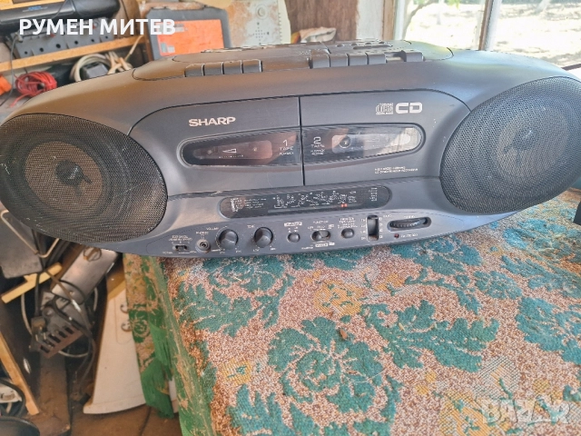 Радио касетофон Sharp