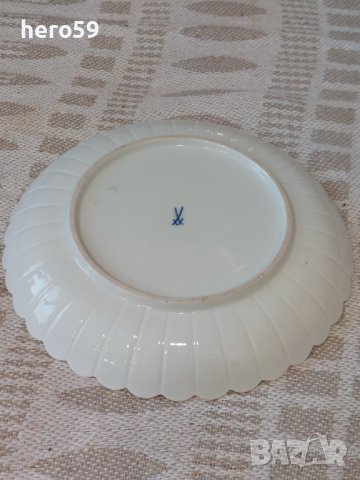 Порцелан-Прекрасно порцеланово плато на фирма Майсен.''Meissen Porcelain'', снимка 7 - Чинии - 43989028