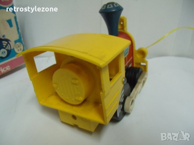 № 6689 стара играчка - влакче / локомотив  - Fisher - Price  Toys - Великобритания 1977 г   , снимка 5 - Други ценни предмети - 39000907