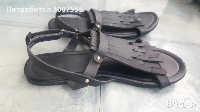 детски кожени сандали Zara, снимка 2 - Детски сандали и чехли - 51449836