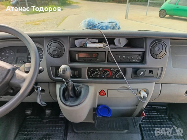 Renault Master 2,5dci, снимка 7 - Бусове и автобуси - 51031747