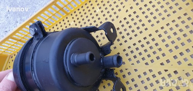 Казанче Хидравлична течност хидравликата на волана  ATF ZF, снимка 6 - Части - 38546642