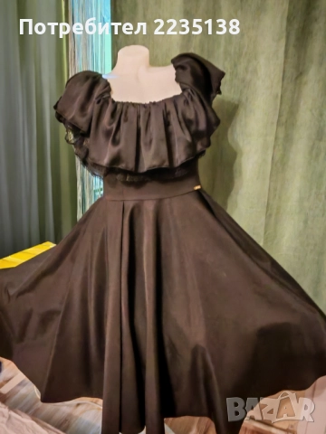 Официална рокля