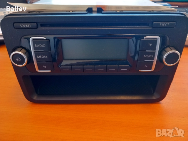 VW RCD210 MP3 медия, снимка 5 - Аксесоари и консумативи - 51638099