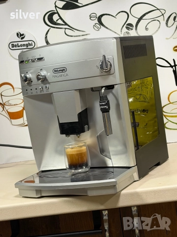 Кафемашина кафе автомат delonghi magnifica с гаранция, снимка 2 - Кафемашини - 52863380