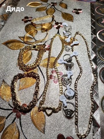 лот бижута, снимка 6 - Колиета, медальони, синджири - 53066940