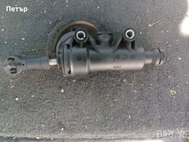 Горна помпа съединител Пежо 807 ситроен ц8 ланчия федра 