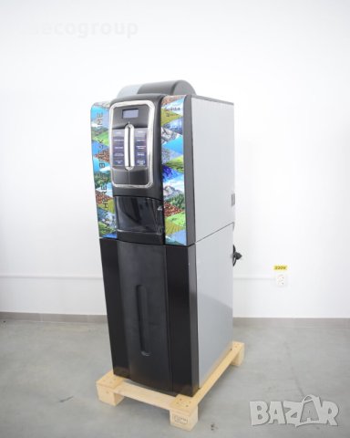 Вендинг машина Necta Solista, снимка 5 - Кафемашини - 43017775