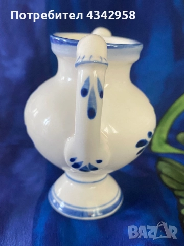 Малка порцеланова вазичка., снимка 3 - Антикварни и старинни предмети - 52132353