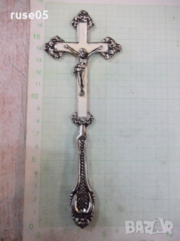 Кръст метален с разпятието - 67,77 гр.