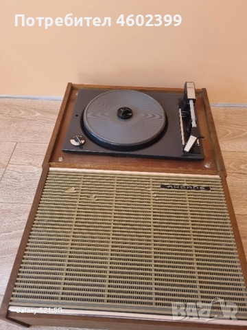 стар работещ грамуфон, снимка 3 - Грамофони - 51813333