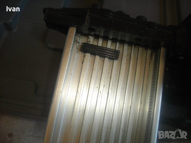 Голям Пневматичен Такер-Промишлен/Индустриален-Дърводелски-За Пирони До 60мм Дължина-Алумин Пълнител, снимка 17 - Други инструменти - 43069483