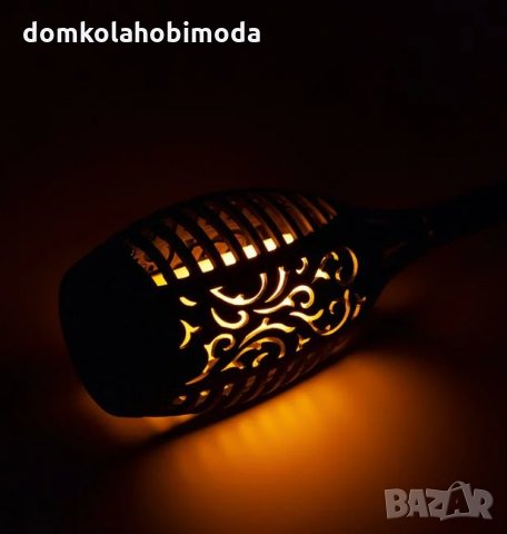 Соларна лампа с светлина тип пламък