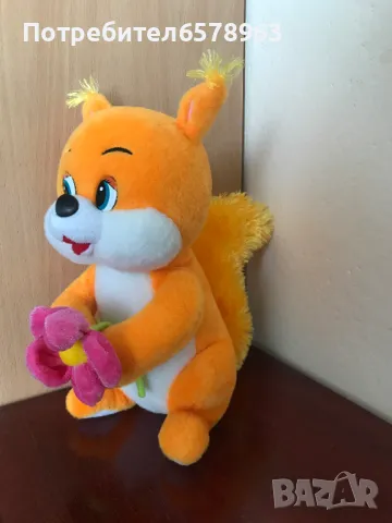 Плюшена катеричка , снимка 2 - Плюшени играчки - 49770820