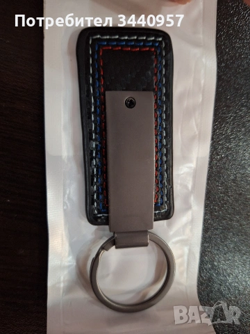 Ключодържател Mercedes AMG – естествена кожа + карбонова текстура, снимка 2 - Аксесоари и консумативи - 53008385