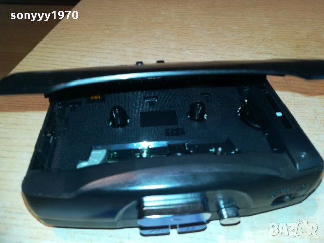 sony wm-fx16 walkman-radio/tape, снимка 17 - MP3 и MP4 плеъри - 28741530