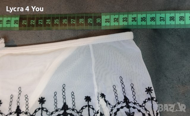 Blanc Nacre 40/42 (M/L) луксозни бели тюлени бразилиани с черна бродерия, снимка 11 - Бельо - 38276188