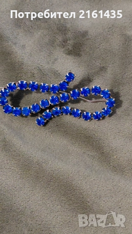 Прекрасна ретро брошка в безупречно състояние 