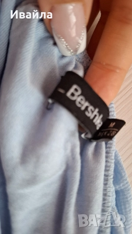 Блуза Bershka, снимка 2 - Тениски - 52095460