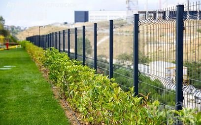Ограда, оградни пана и оградни колове, зелени и антацит, снимка 3 - Огради и мрежи - 37708884