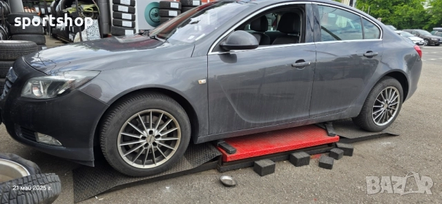 Зимни гуми с джанти 17' за Opel Insignia, снимка 4 - Гуми и джанти - 52010805