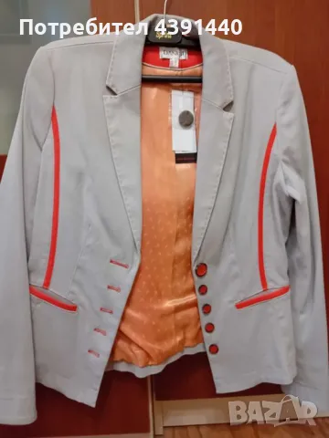 Дамски костюм с пола, снимка 1