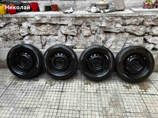 Зимни гуми Pirelli 185 65 15 с джанти 15 цола, снимка 1