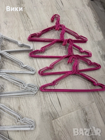 Закачалки за дрехи 10бр за 4лв, снимка 5 - Оборудване за магазин - 52523978