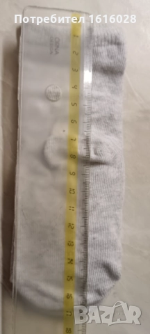 Детски и бебешки Коледни чорапи на Sinsay., снимка 5 - Чорапи - 52350650