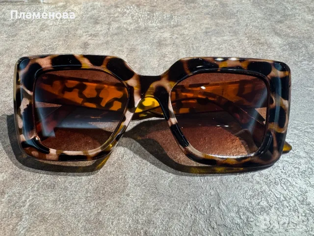 Дамски слънчеви очила с тигров принт, снимка 2 - Слънчеви и диоптрични очила - 49359370