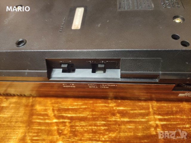 Продавам телефонен секретар, снимка 8 - Стационарни телефони и факсове - 38662150