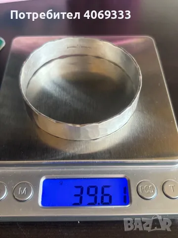 Твърда Сребърна дамска гривна 39.61гр