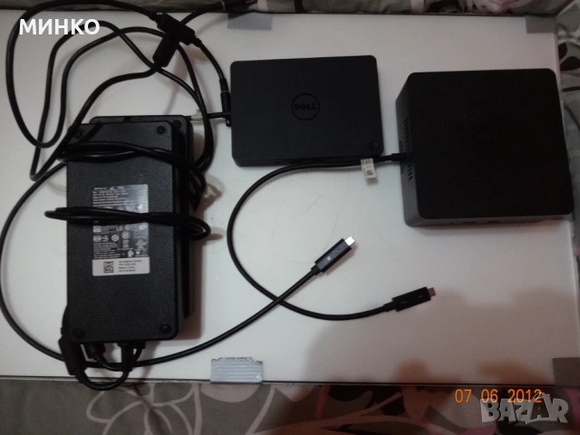 Докинг станции  Dell Thunderbolt  TB16 K16A ,K17A WD15, снимка 4 - Кабели и адаптери - 53572028