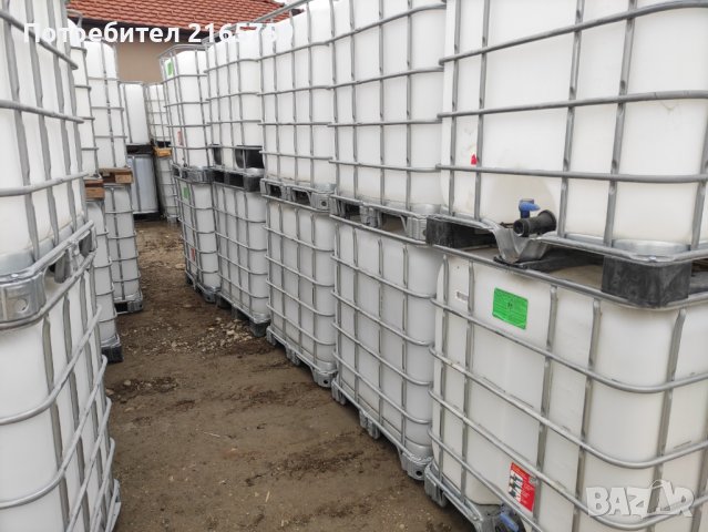 Бидони 1000 литра за Нафта,Гориво,вода,хидрофори,цистерни един тон за риба,зеле ,джибри 