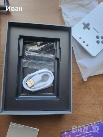 Trimui Brick + калъф, снимка 3 - Други игри и конзоли - 50359140