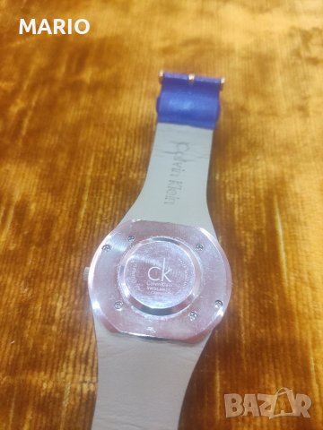 Продавам часовник , снимка 6 - Дамски - 37751840