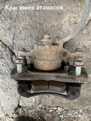 Спирачен апарат преден Десен за Тойота Аурис.2007-2012г, снимка 3 - Части - 44117734