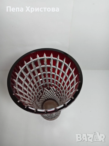 Ваза от двуслоен рубинен оловен кристал , снимка 4 - Вази - 52595984