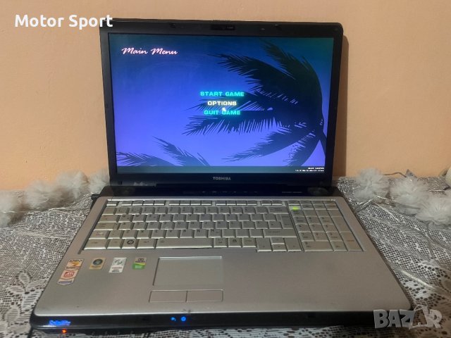 Лаптоп Toshiba Satelite 512 Radeon/4RAM/ 256SSD/17.1Инча.