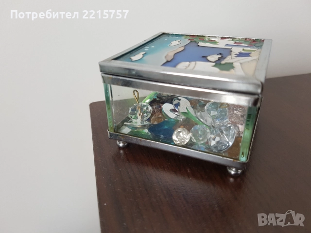 Стъклен свещник, за дебела свещ+стъклена кутия., снимка 7 - Декорация за дома - 41670893