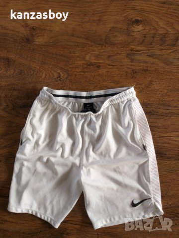 nike - страхотни мъжки шорти, снимка 4 - Спортни дрехи, екипи - 36939048