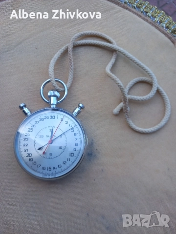голям хронометър СССР Цепи секундата на 100тни, снимка 2 - Антикварни и старинни предмети - 52074045