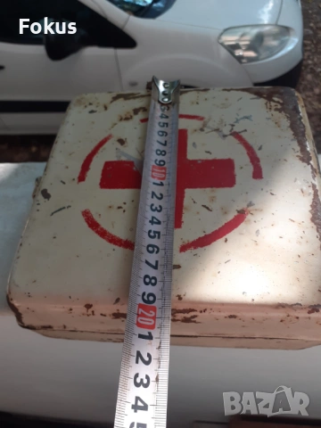 Стара метална съветска аптечка, снимка 6 - Антикварни и старинни предмети - 53294647