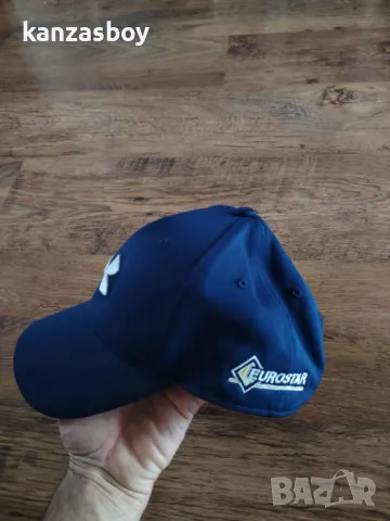 under armour golf - страхотна шапка КАТО НОВА , снимка 6 - Шапки - 50352962