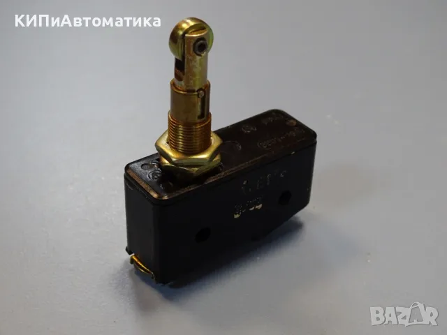 микроизключвател VEB Robotron typ A1E1(ALE1) micro switch button 380VAC, снимка 8 - Резервни части за машини - 47677337