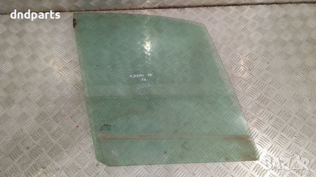 Стъкло врата Renault Megane Scenic 1998г.(предно дясно)