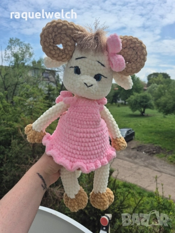 Ръчно Изплетена Овчица "Амигуруми"