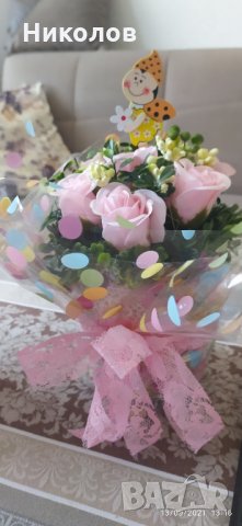 ухаещи луксозни рози за Вашият празник, снимка 4 - Изкуствени цветя - 35453215